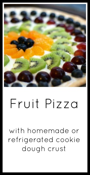 水果披萨食谱(自制和冷藏曲奇饼皮说明包括在内)。点击查看食谱!