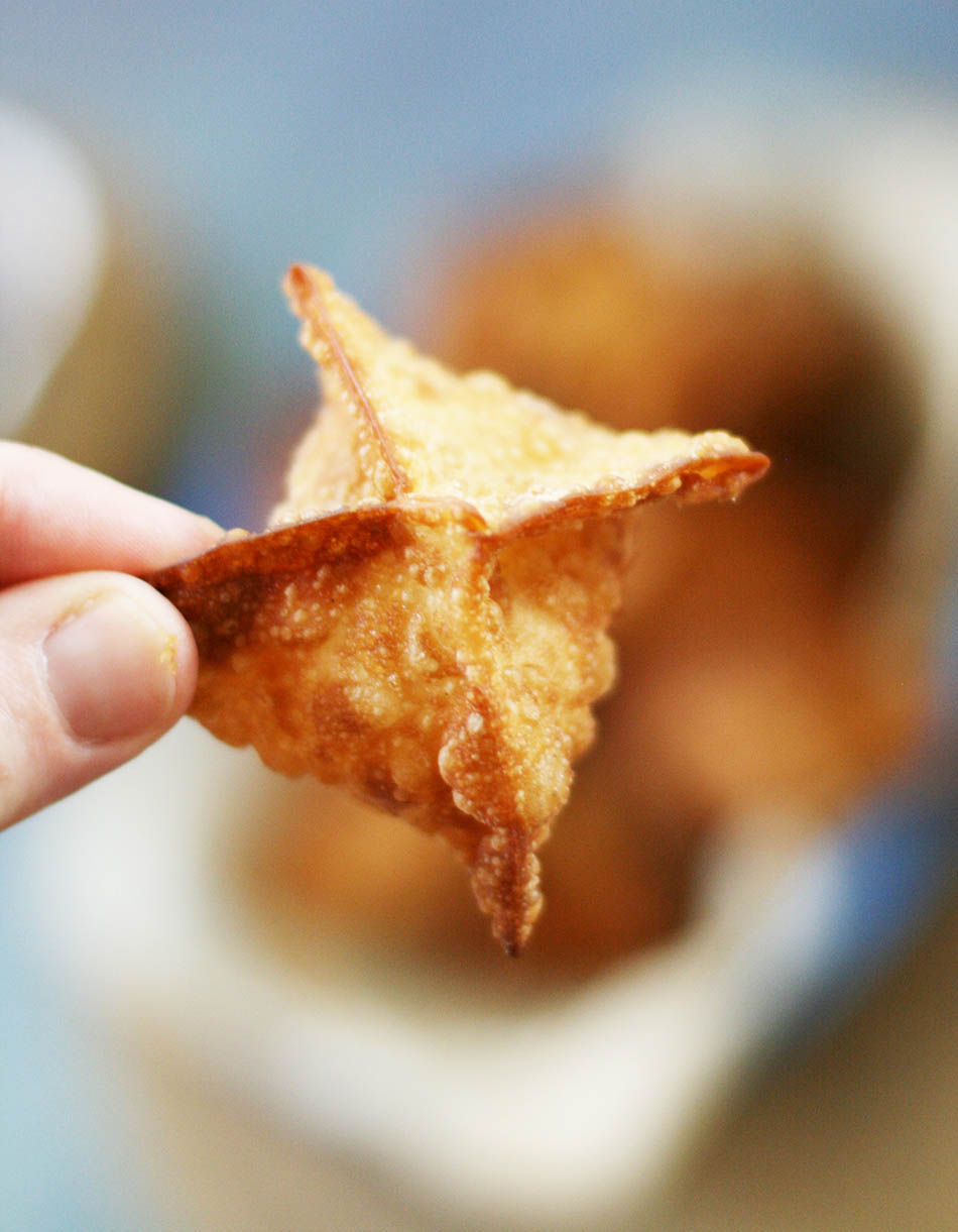 螃蟹仰光:学习如何在家里做这道受欢迎的中国开胃菜!